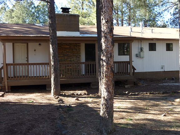 3rd image of 2409 Lockwood Dr