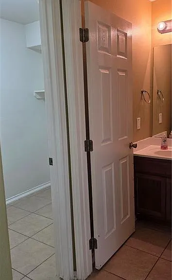 414 Rio Colorado St — Photo 12