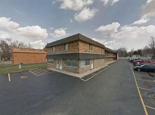1330 N Summit Ave, Decatur, IL 62526