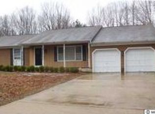 34 Arbach Ln, Manalapan, NJ