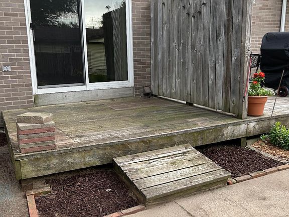 3rd image of 2870 Beach Rd #14