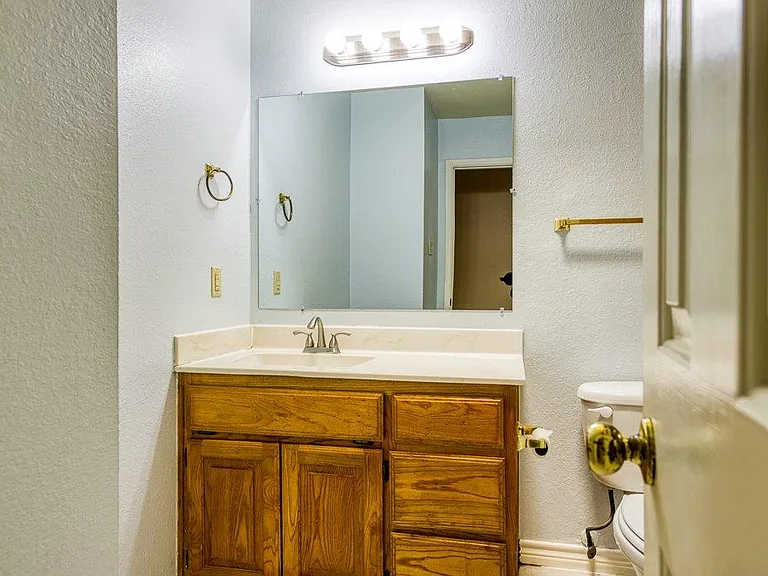 2322 Willow Dr — Photo 12