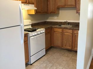 133 Spring Valley Rd, Darby, PA 19023