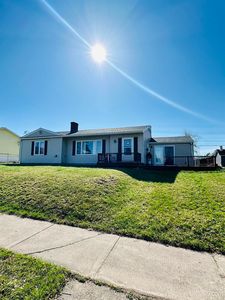 609 N Main St, Lanse, MI, 49946