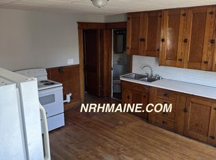46 3rd St #3L, Auburn, ME 04210