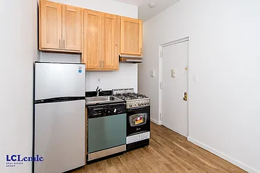 Rented by LC Lemle Real Estate Group