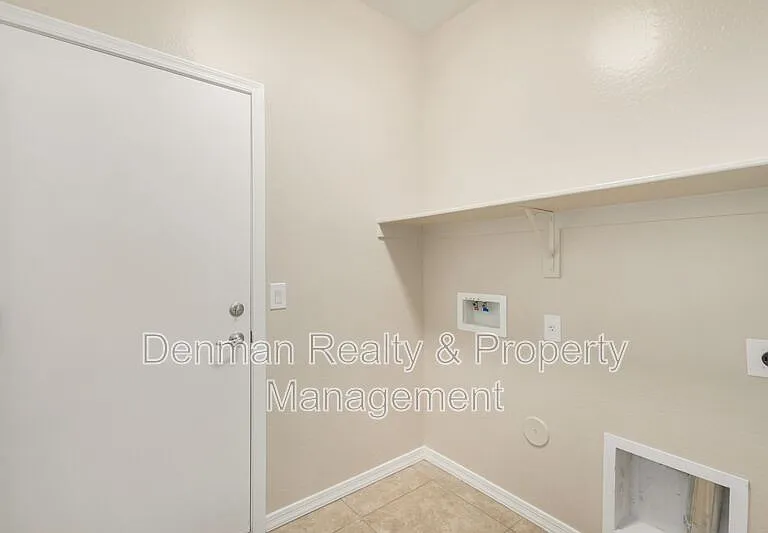 1154 W Stephanie Ln — Photo 31