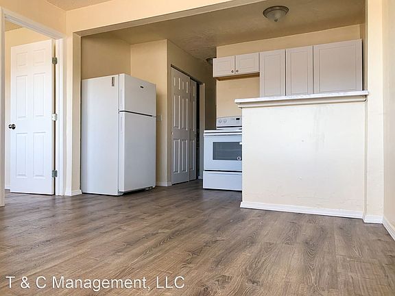 4th image of 429 Chama St SE #L