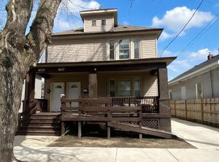 1637 Edgewood Ave, Racine, WI 53404
