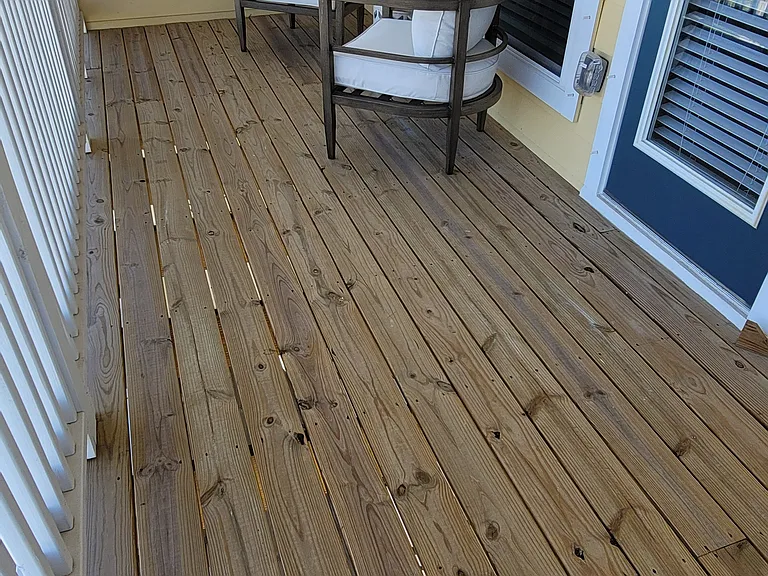 Primary balcony