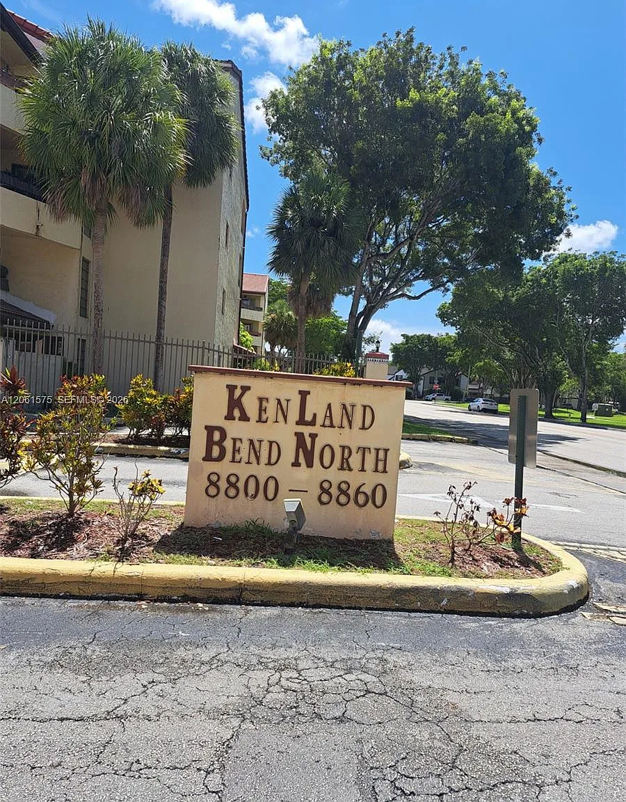 3 bed, 1240 sqft, $2,650 — Photo 2
