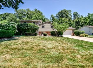 6515 Chase Dr, Mentor, OH 44060