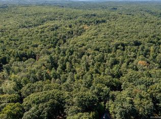 5A English Neighborhood Rd, Woodstock, CT 06281