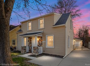 19424 Inkster Rd, Redford, MI 48240