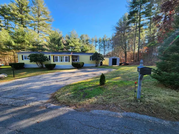 19 Chapparel Drive, Londonderry, NH 03053