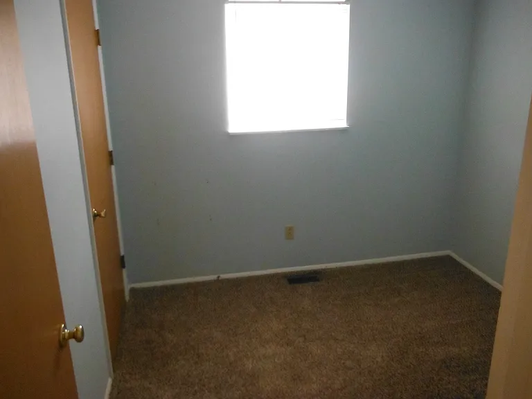 1624 Maumee Dr — Photo 13