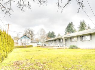 807 Oak St, Amity, OR 97101