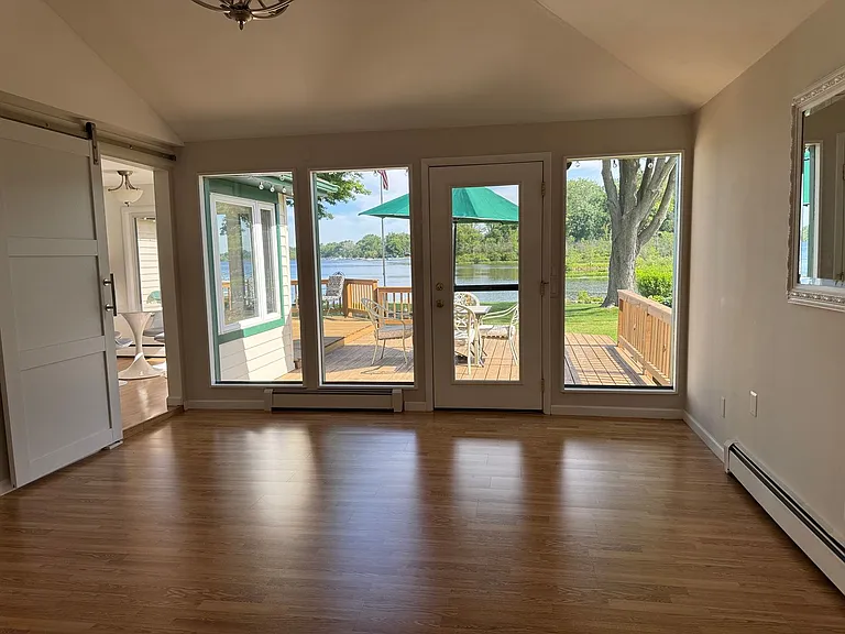 3138 Ponemah Dr — Photo 14