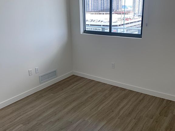 5th image of 2222 NE 2nd Ave #925
