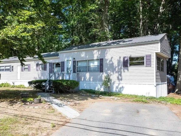 2 Hemlock Haven Drive, Hampton, NH 03842