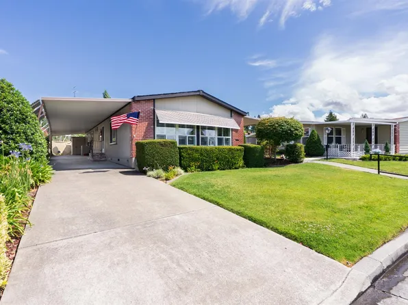 1 Circulo Grande, Rohnert Park, CA 94928