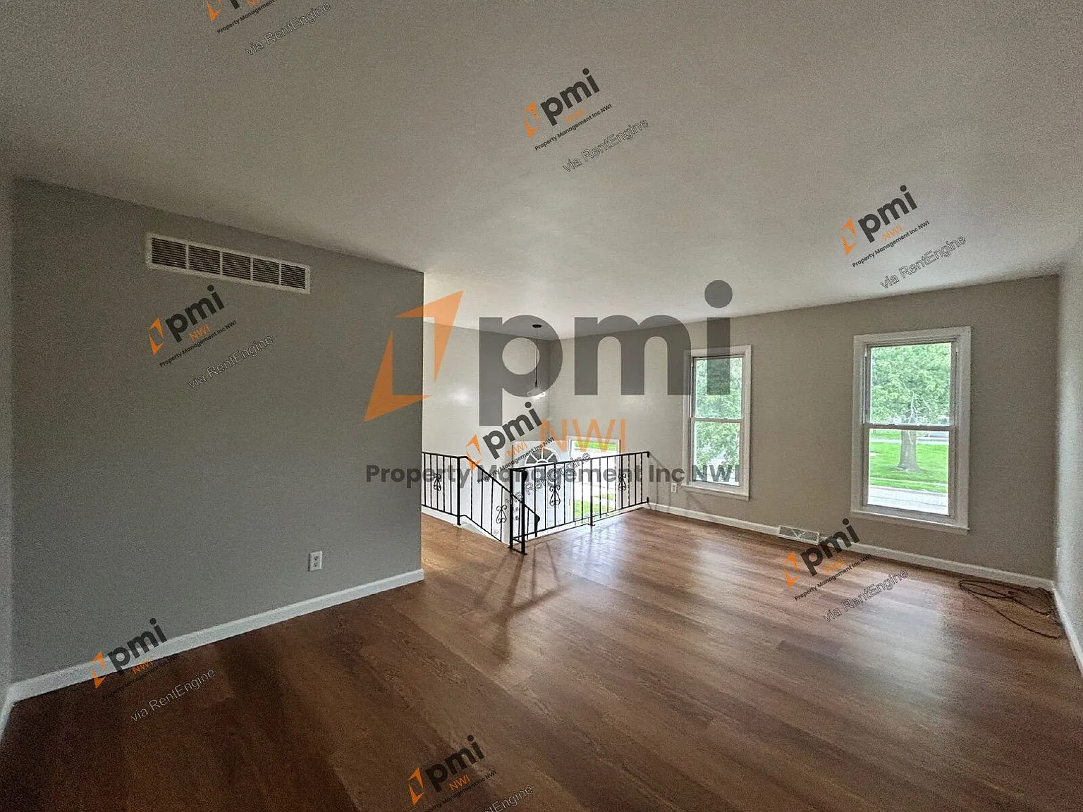 3 bed, 2.0 bath, 1957 sqft, $1,795 — Photo 4