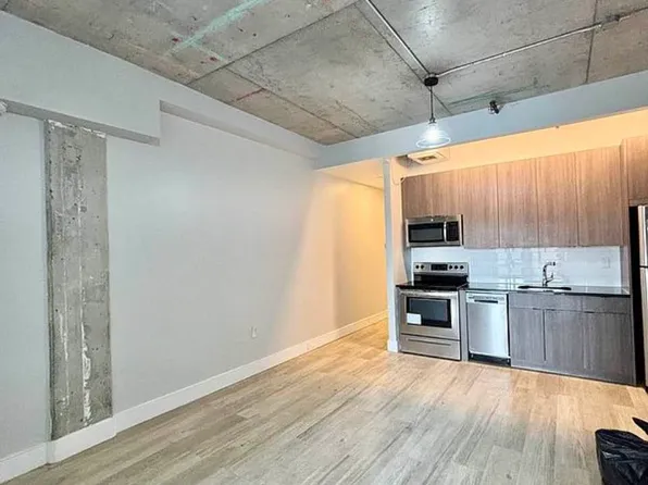 1930 Bedford Avenue image 3 of 11