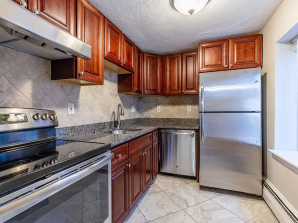 139 Beaconsfield Rd #44, Brookline, MA 02445