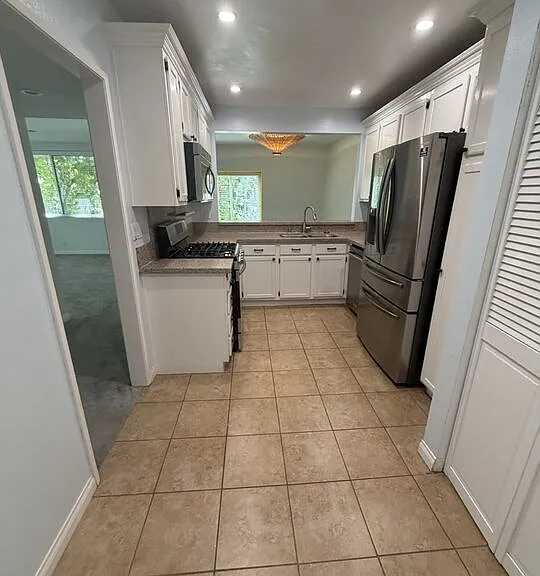 14315 Riverside Dr #210 — Photo 7