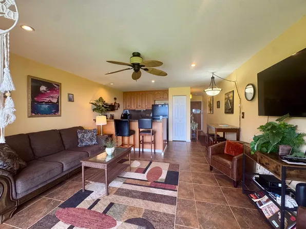 1000 Kamehameha V Hwy #B223, Kaunakakai, HI 96748