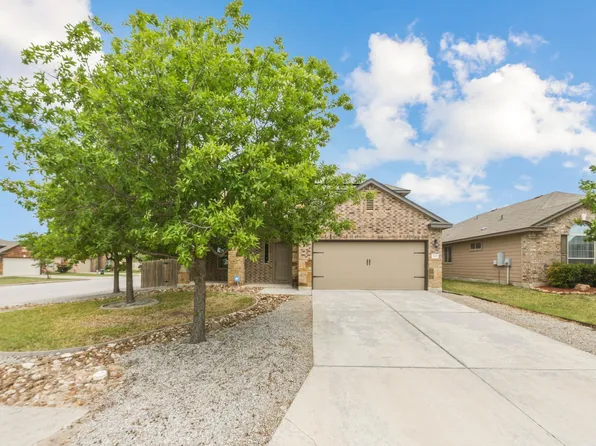 301 Serpentine Ln, Jarrell, TX 76537