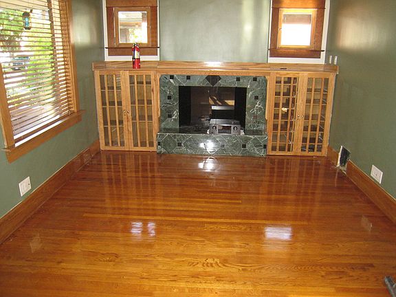 3rd image of 651 E Bryan Ave