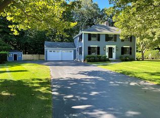 40 Shirley Rd, Wellesley, MA 02482