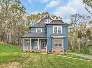 318 Dancing Water Dr, Chesnee, SC 29323