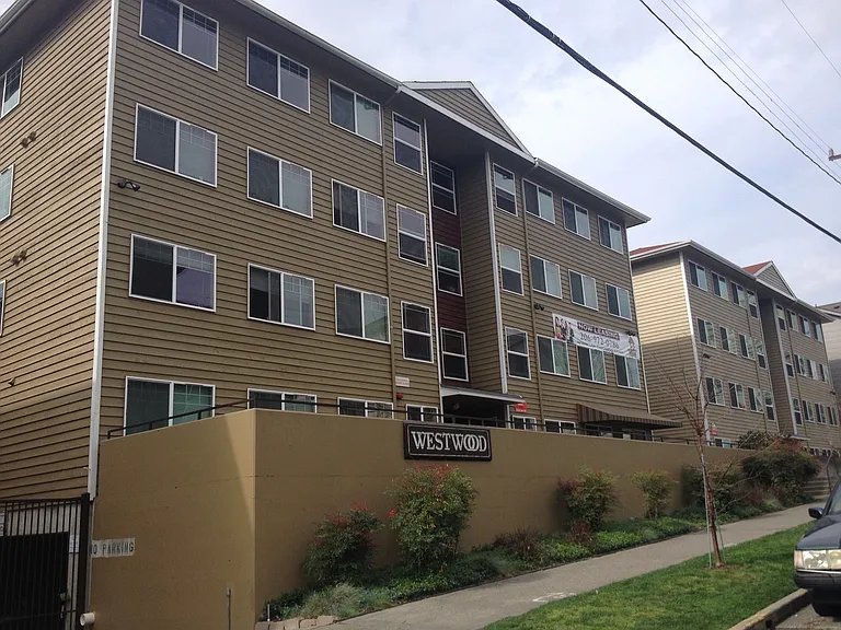 Westwood Apartments — Photo 88