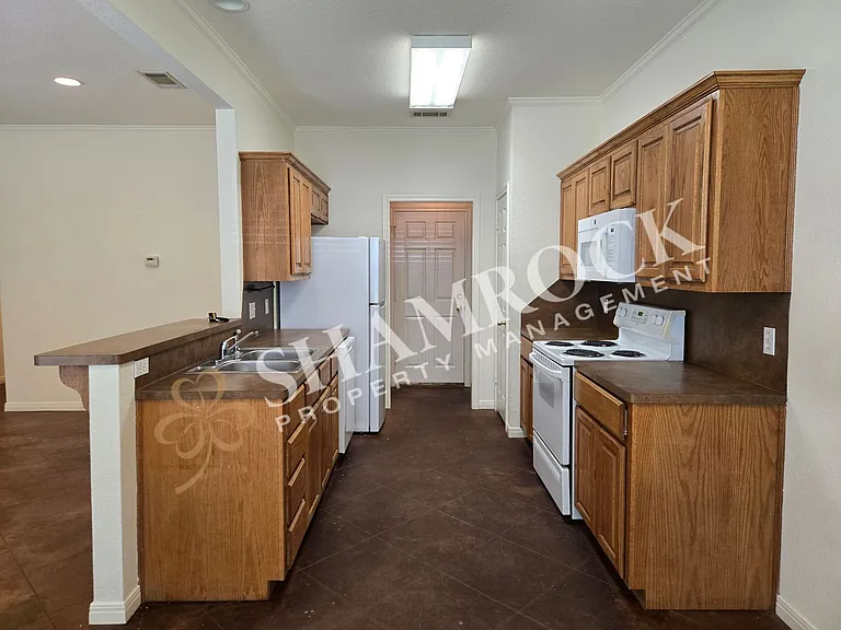 3084 Clydesdale Way — Photo 5