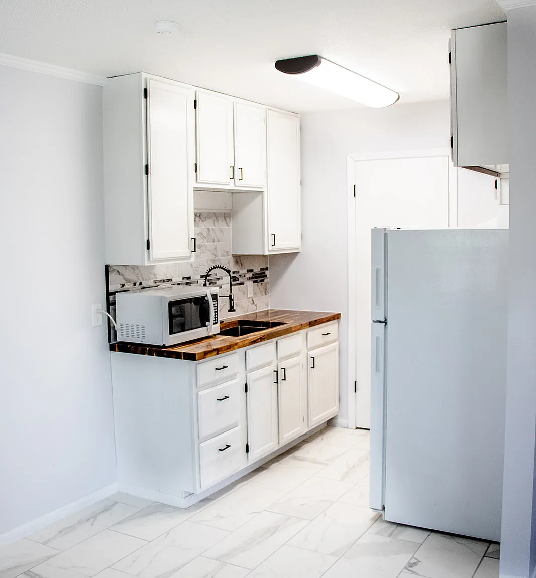905 N Roche St — Photo 3