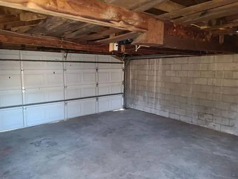 1538 Longfield Ave — Photo 21