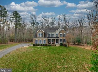 14426 Shadow Ridge Ct, Hughesville, MD 20637