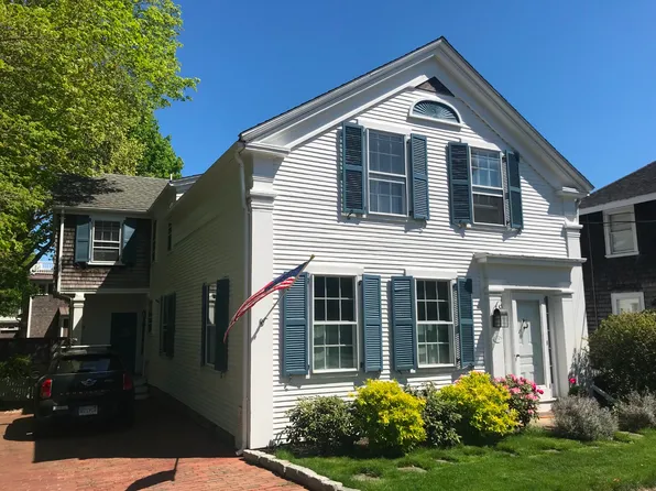 179 Main St, Tisbury, MA 02568