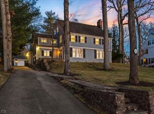 51 Afterglow Ave, Verona Twp., NJ 07044