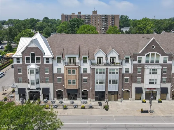 1846 Front St APT 402, Cuyahoga Falls, OH 44221