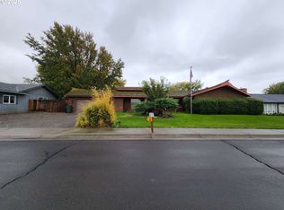830 E Pine Ave, Hermiston, OR 97838
