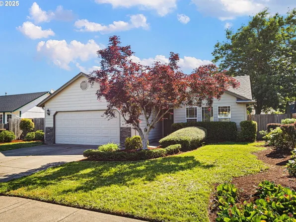 586 Creswood Loop, Creswell, OR 97426