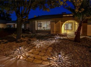 3200 Moonflower Dr, Las Vegas, NV 89146