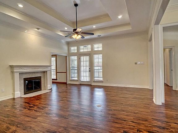 5th image of 1120 Parkrow Pl