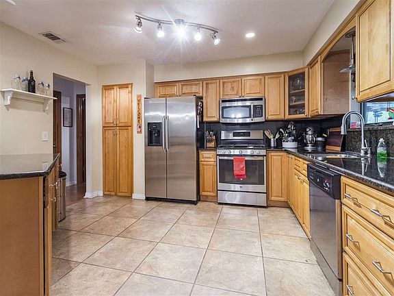3rd image of 5011 NW 62nd Ct