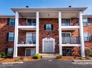 3306 Colonial Manor Cir UNIT 6A, Louisville, KY 40218