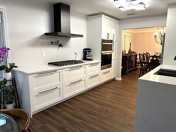5th image of 8506 Forest Shadow Cir