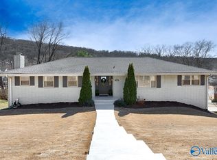 2100 Shades Crest Rd SE, Huntsville, AL 35801